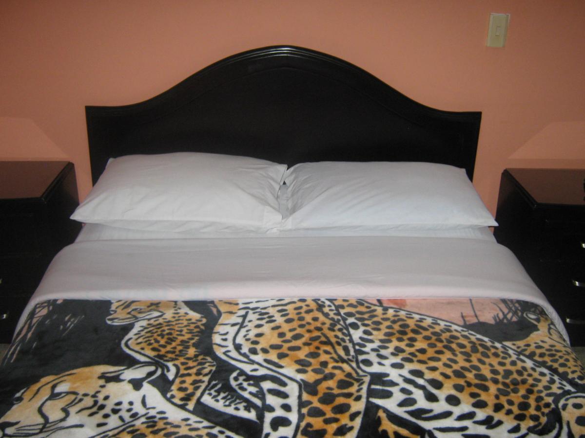 פריירה Hotel Ejecutivo מראה חיצוני תמונה