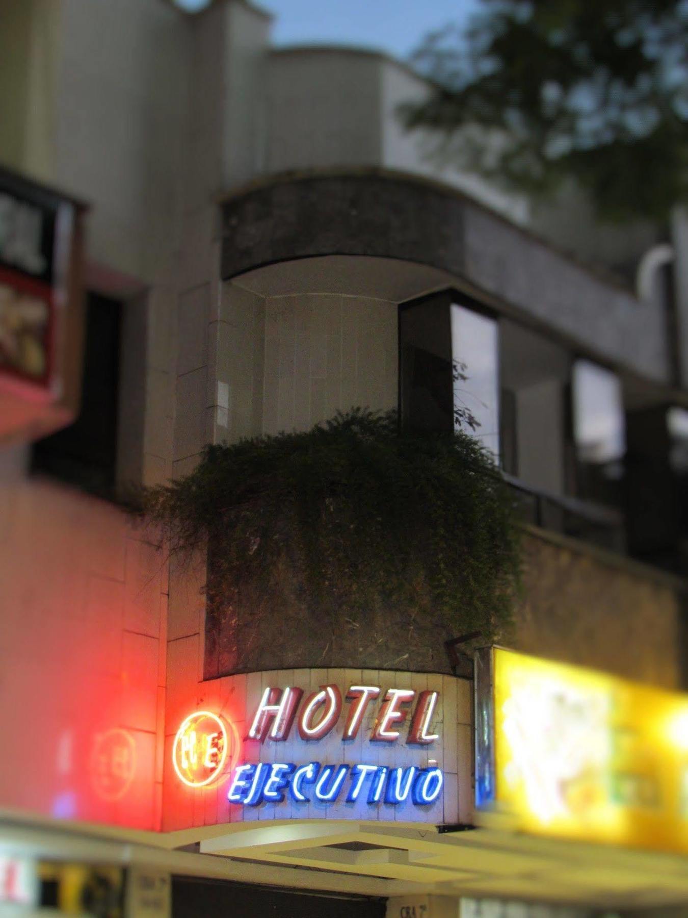 פריירה Hotel Ejecutivo מראה חיצוני תמונה